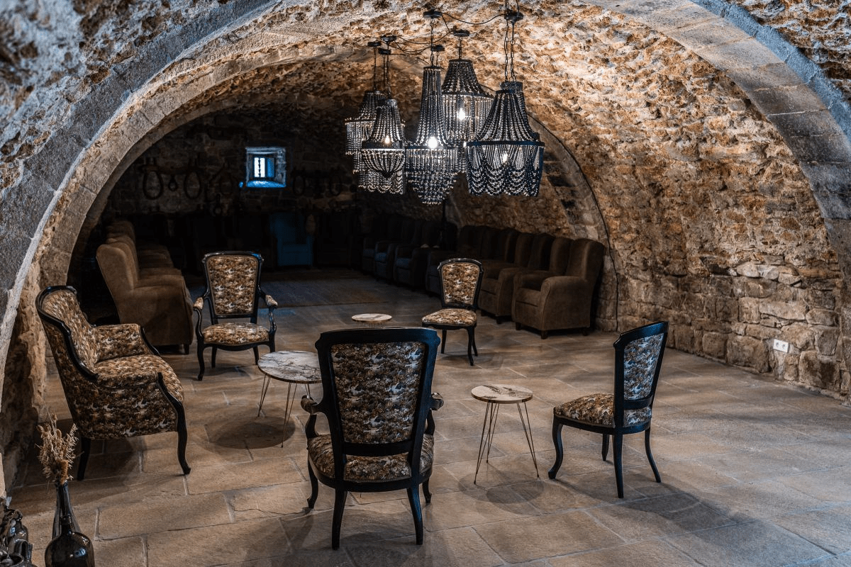 Castell de Falgons bodega
